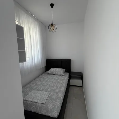 Zafir Apartmán Lezhë